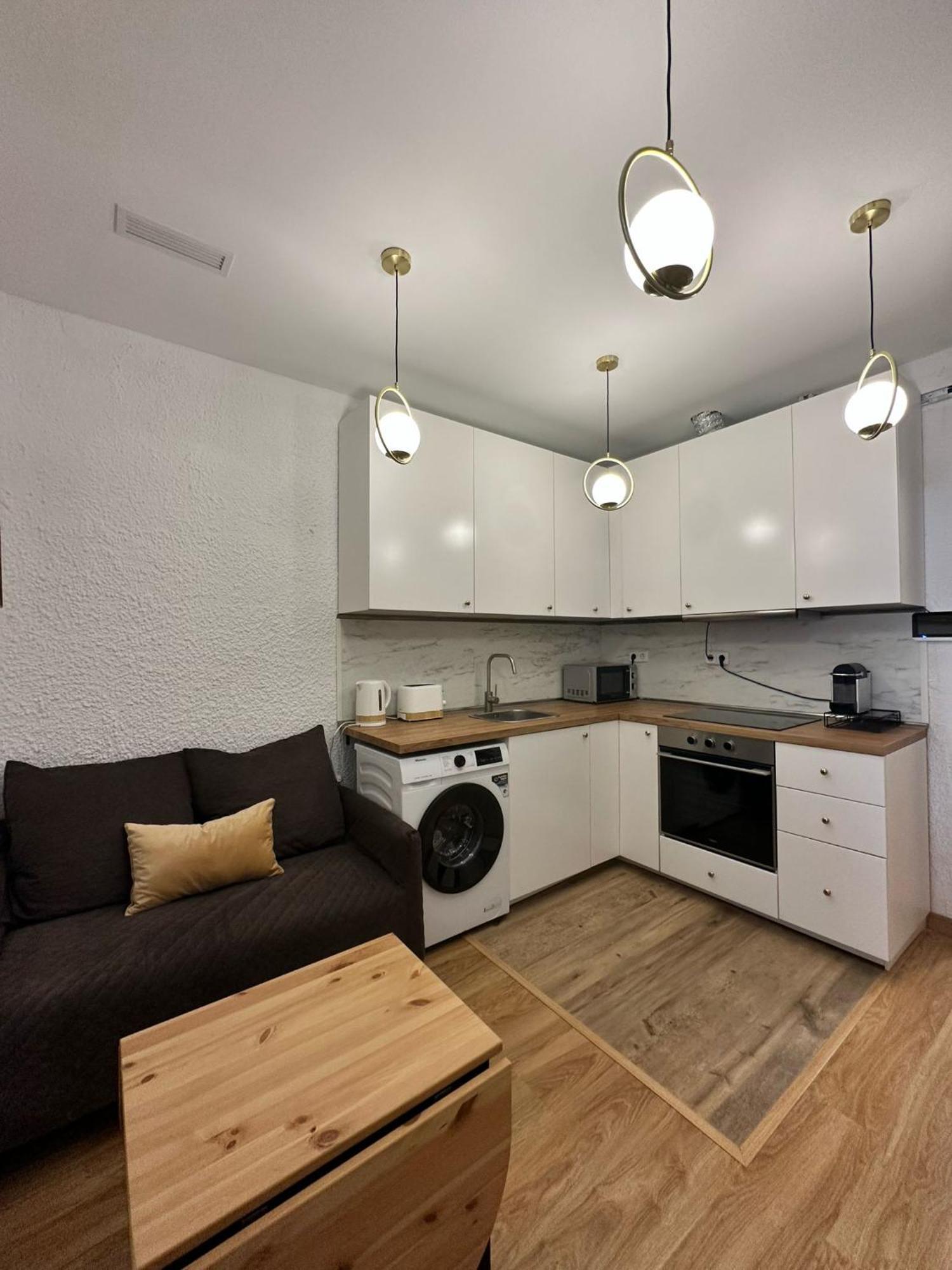 Апартаменты Mi Casa Es Tu Casa Оспиталет-де-Льобрегат Экстерьер фото