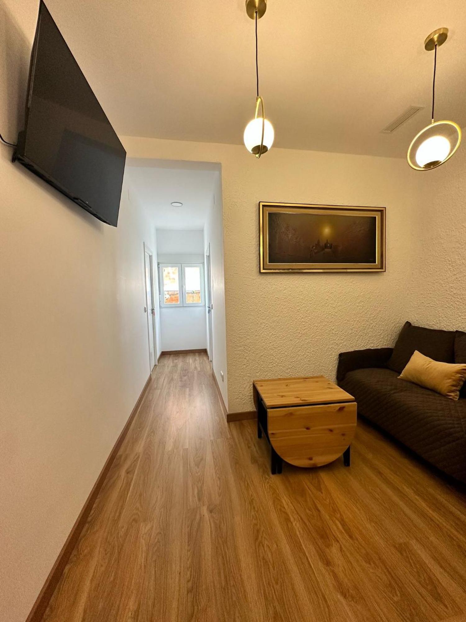 Апартаменты Mi Casa Es Tu Casa Оспиталет-де-Льобрегат Экстерьер фото